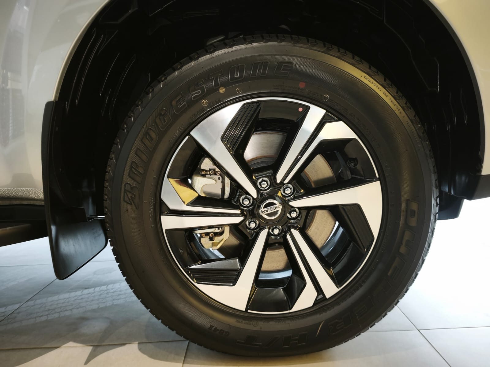 Used 1
                    NISSAN
                     for Sale Image
