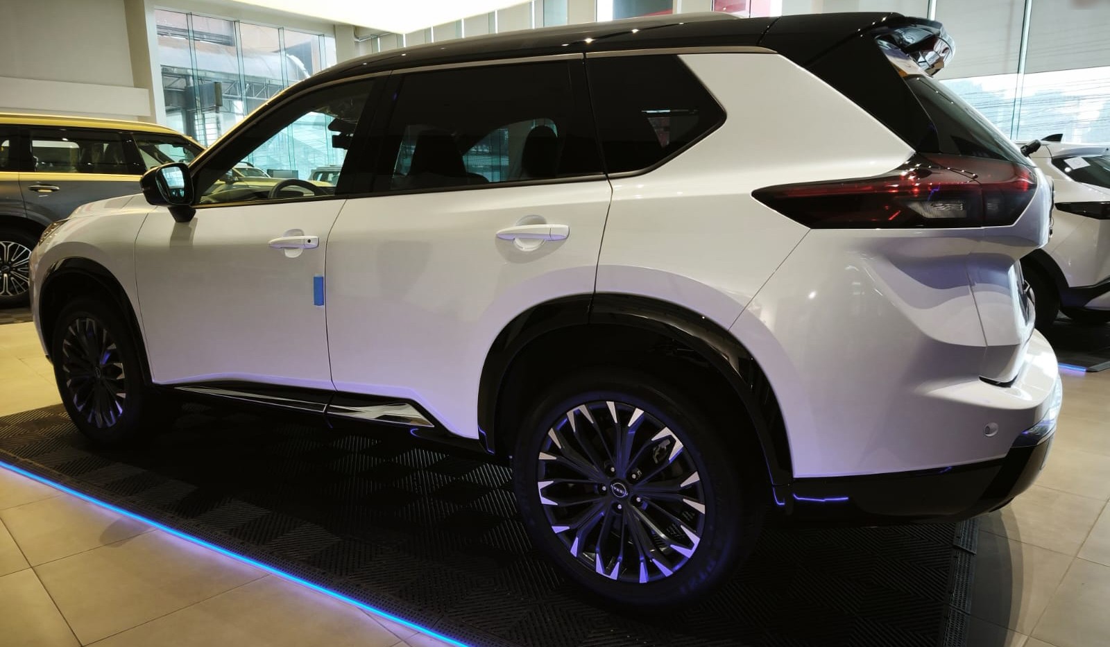 Used 1
                    NISSAN
                     for Sale Image