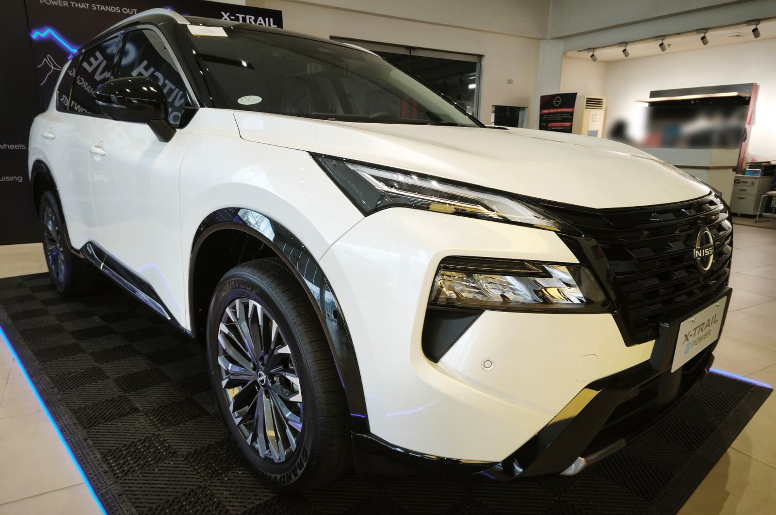 Used 1
                    NISSAN
                     for Sale Image