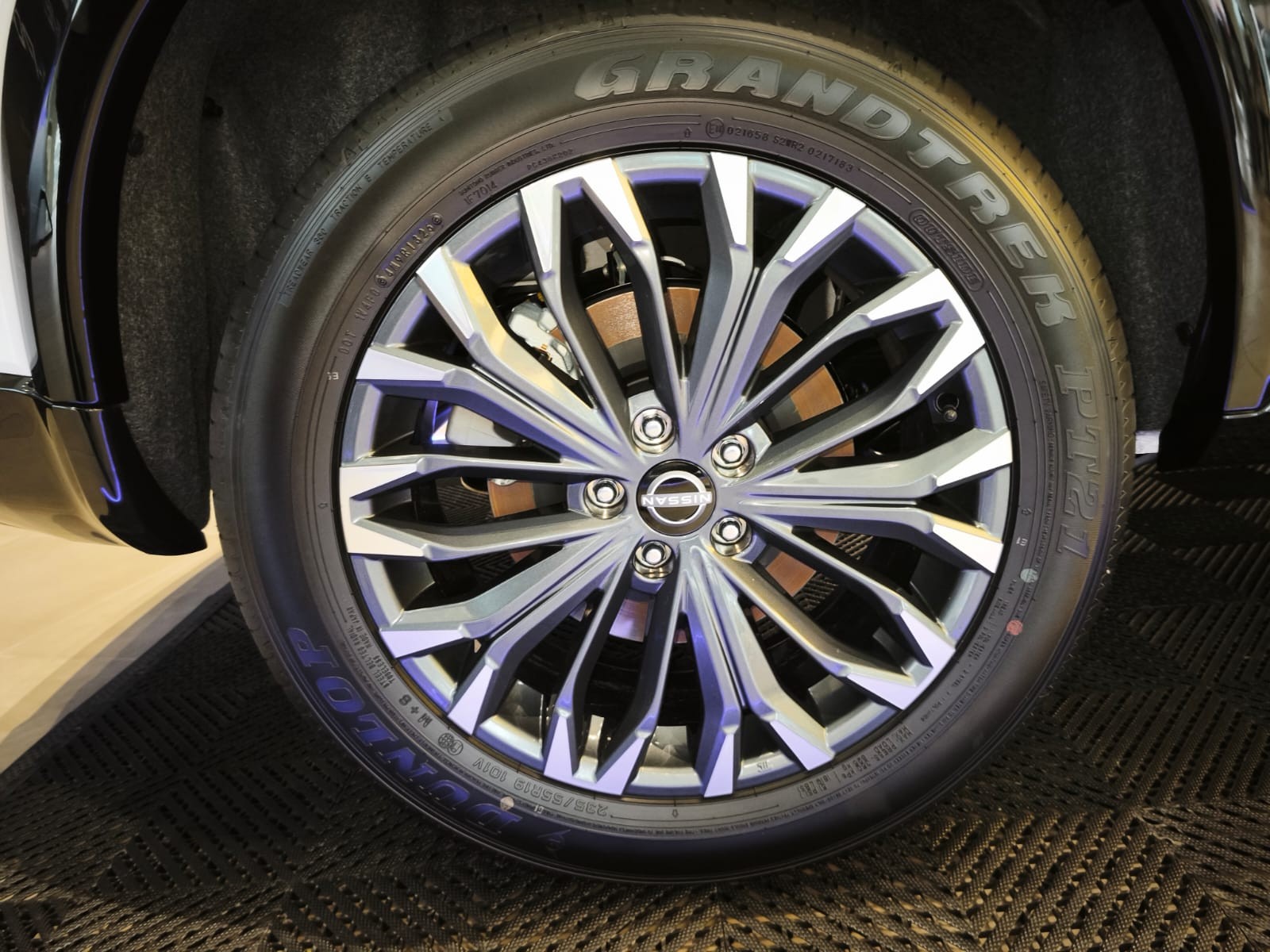 Used 1
                    NISSAN
                     for Sale Image