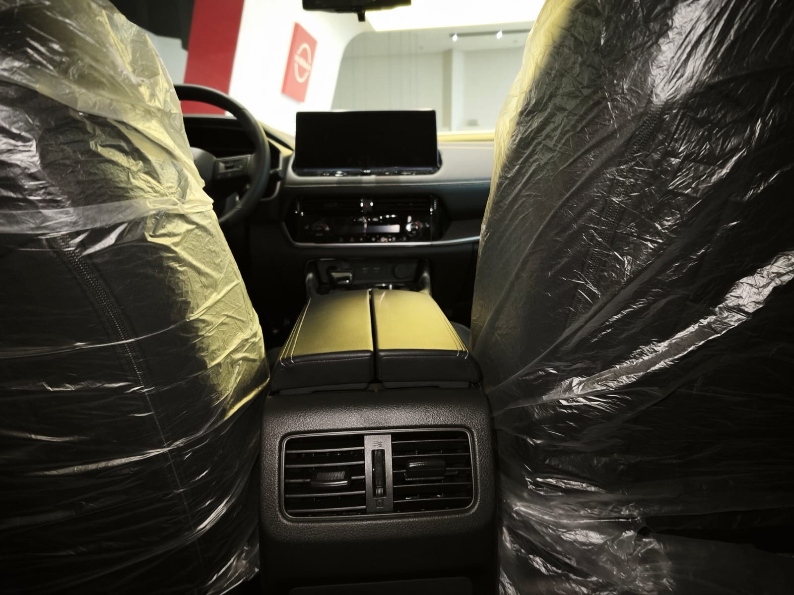 Used 1
                    NISSAN
                     for Sale Image