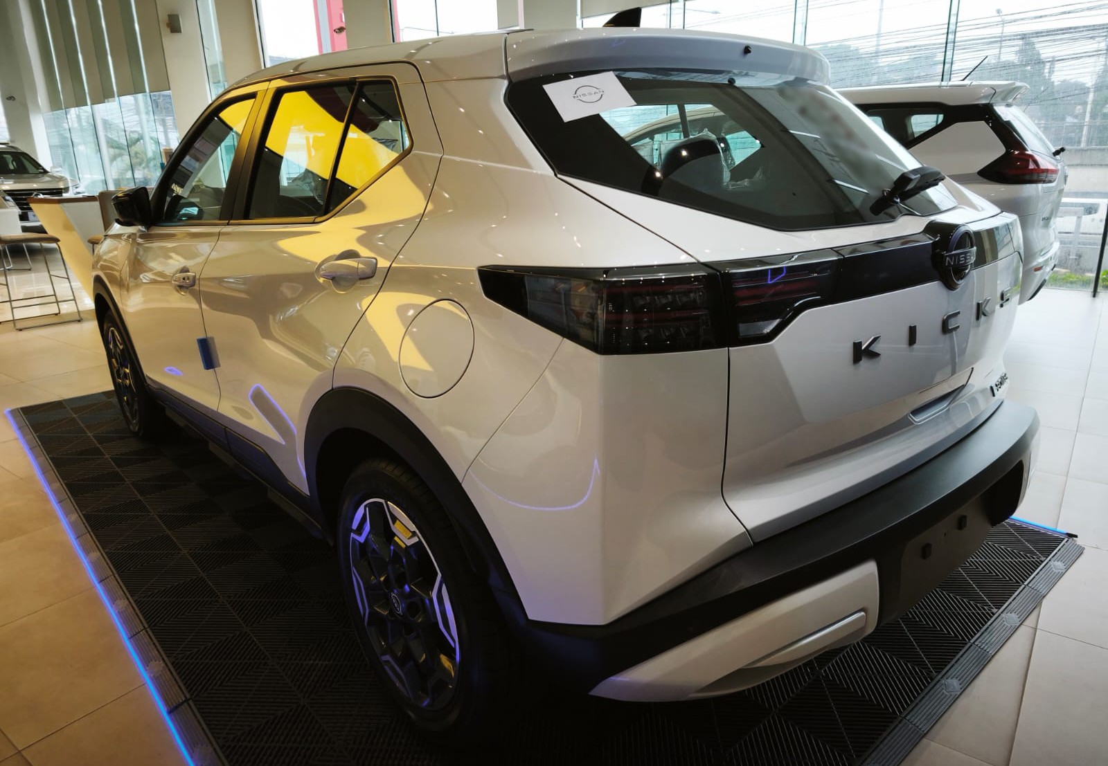 Used 1
                    NISSAN
                     for Sale Image