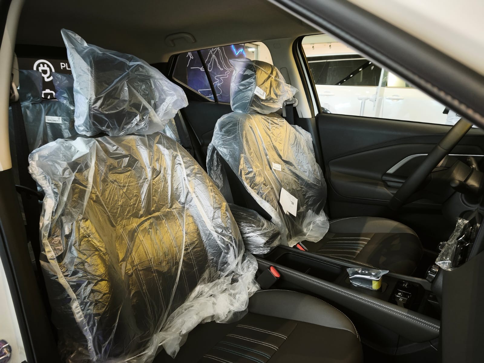 Used 1
                    NISSAN
                     for Sale Image