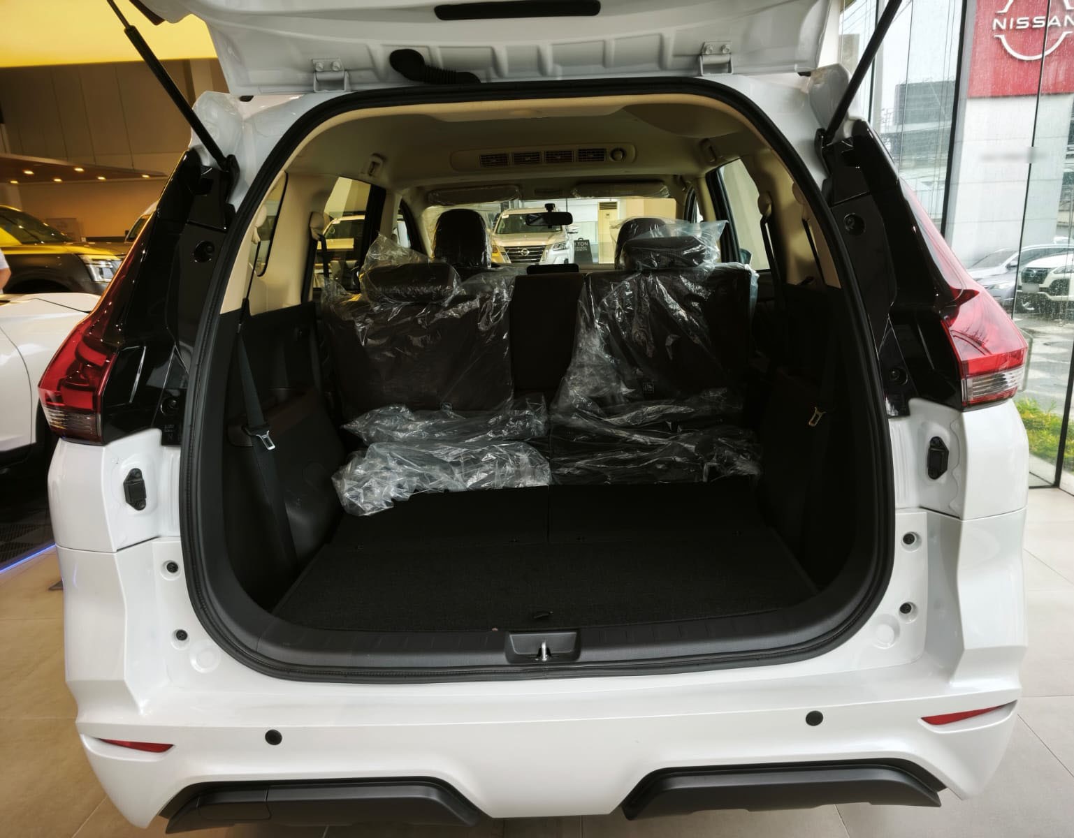 Used 1
                    NISSAN
                     for Sale Image