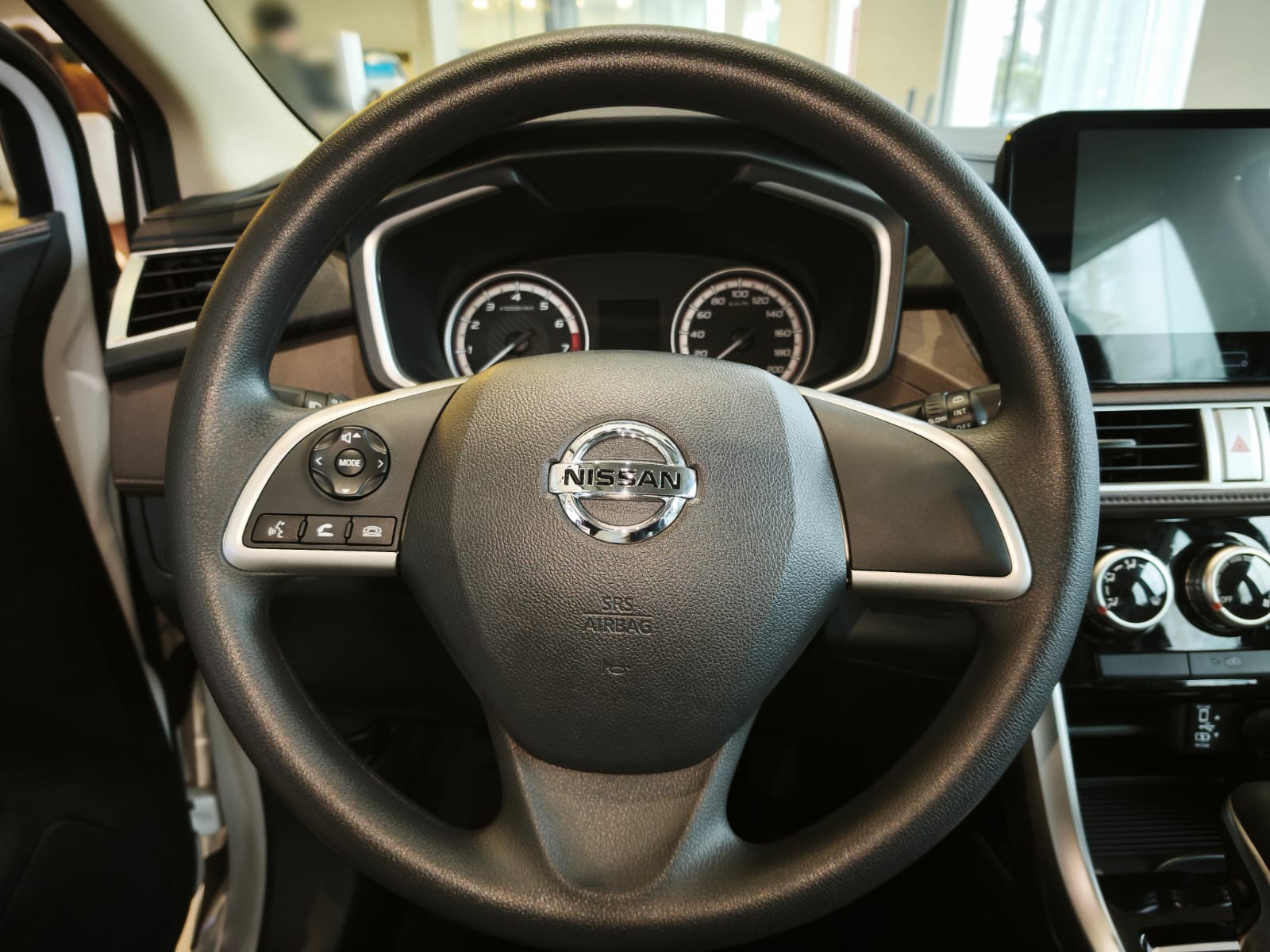 Used 1
                    NISSAN
                     for Sale Image