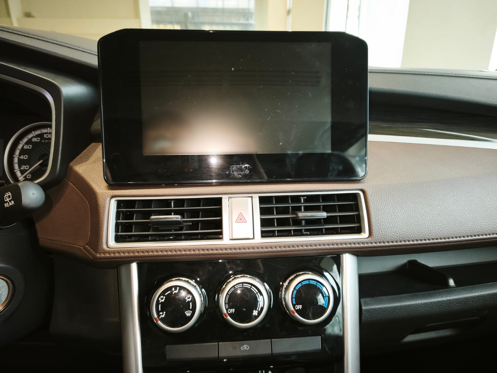 Used 1
                    NISSAN
                     for Sale Image