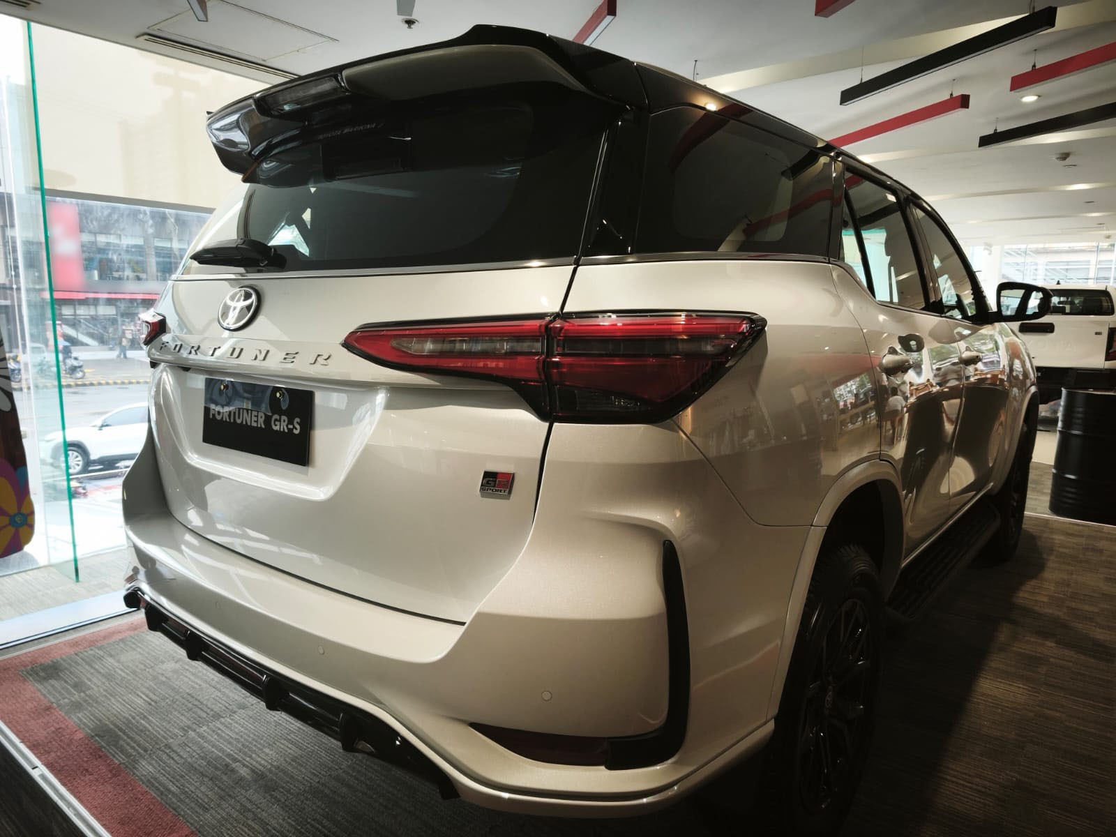 Used 1
                    TOYOTA
                     for Sale Image