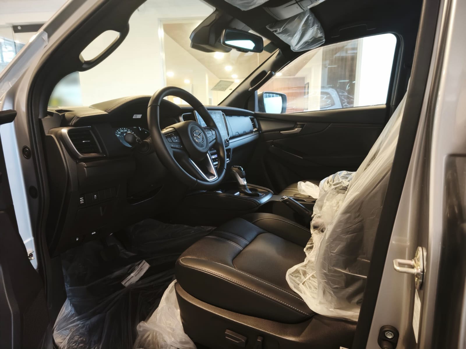 Used 1
                    MAZDA
                     for Sale Image