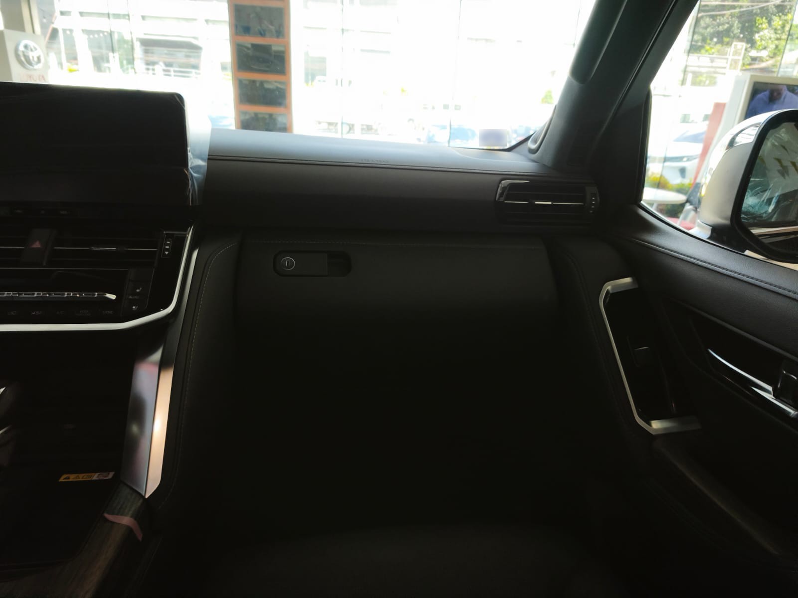 Used 1
                    TOYOTA
                     for Sale Image