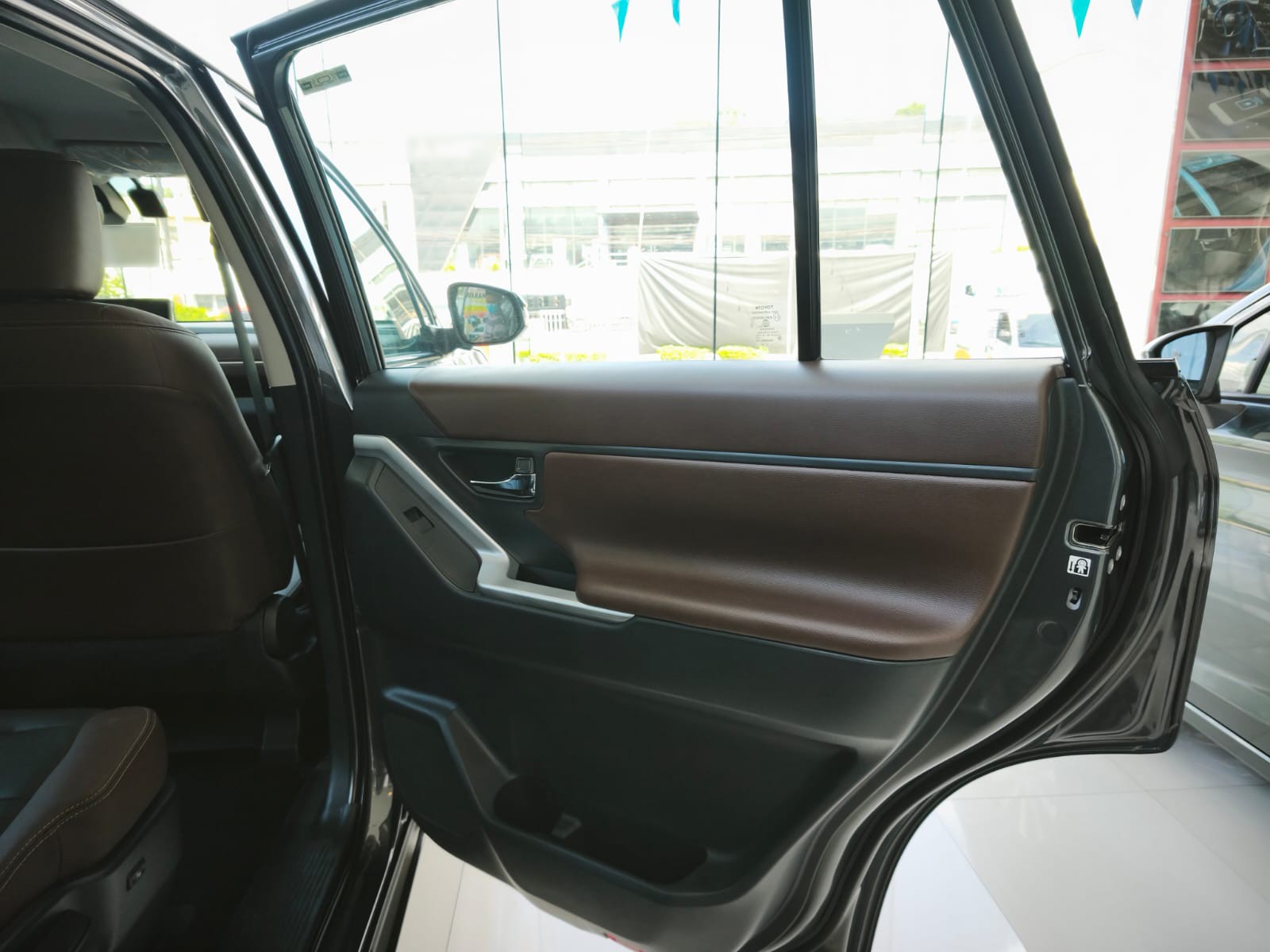 Used 1
                    TOYOTA
                     for Sale Image