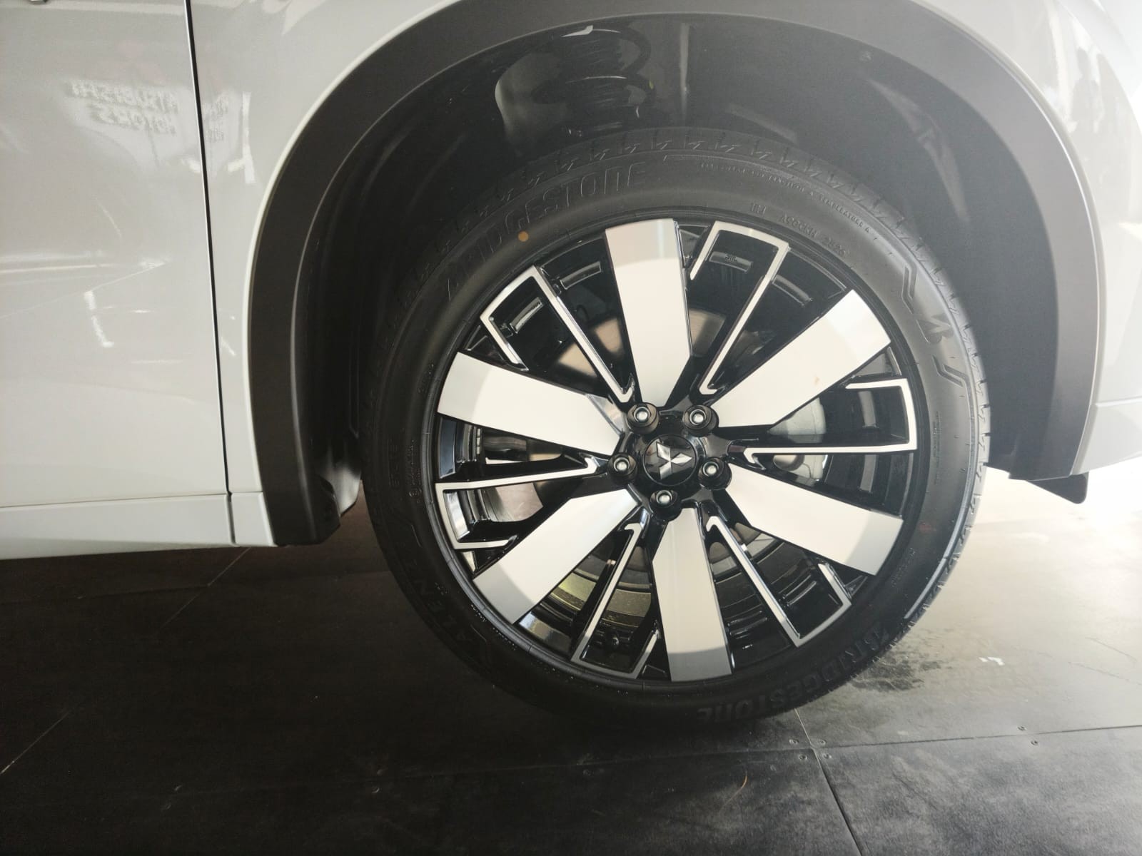 Used 1
                    MITSUBISHI
                     for Sale Image