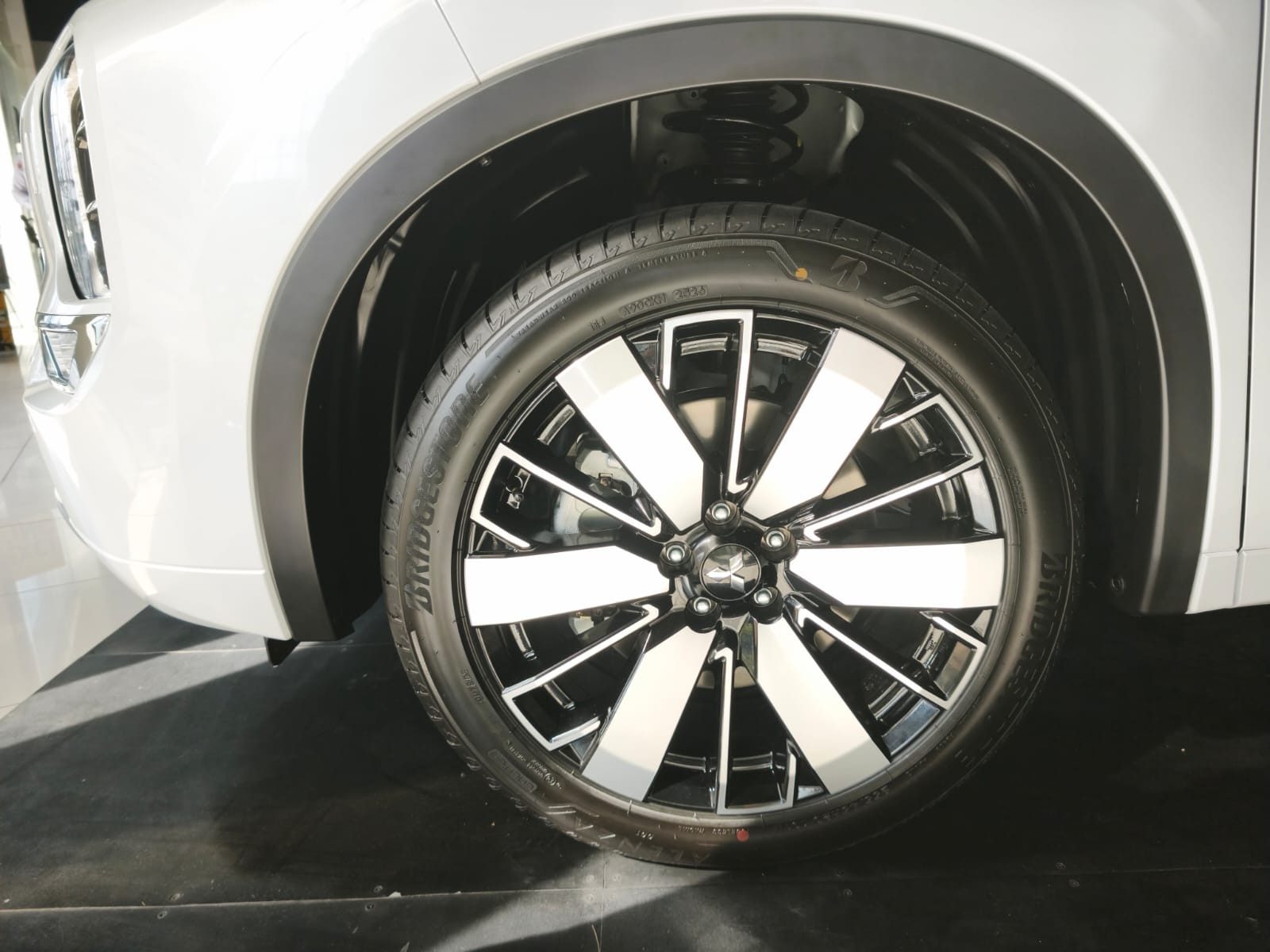 Used 1
                    MITSUBISHI
                     for Sale Image