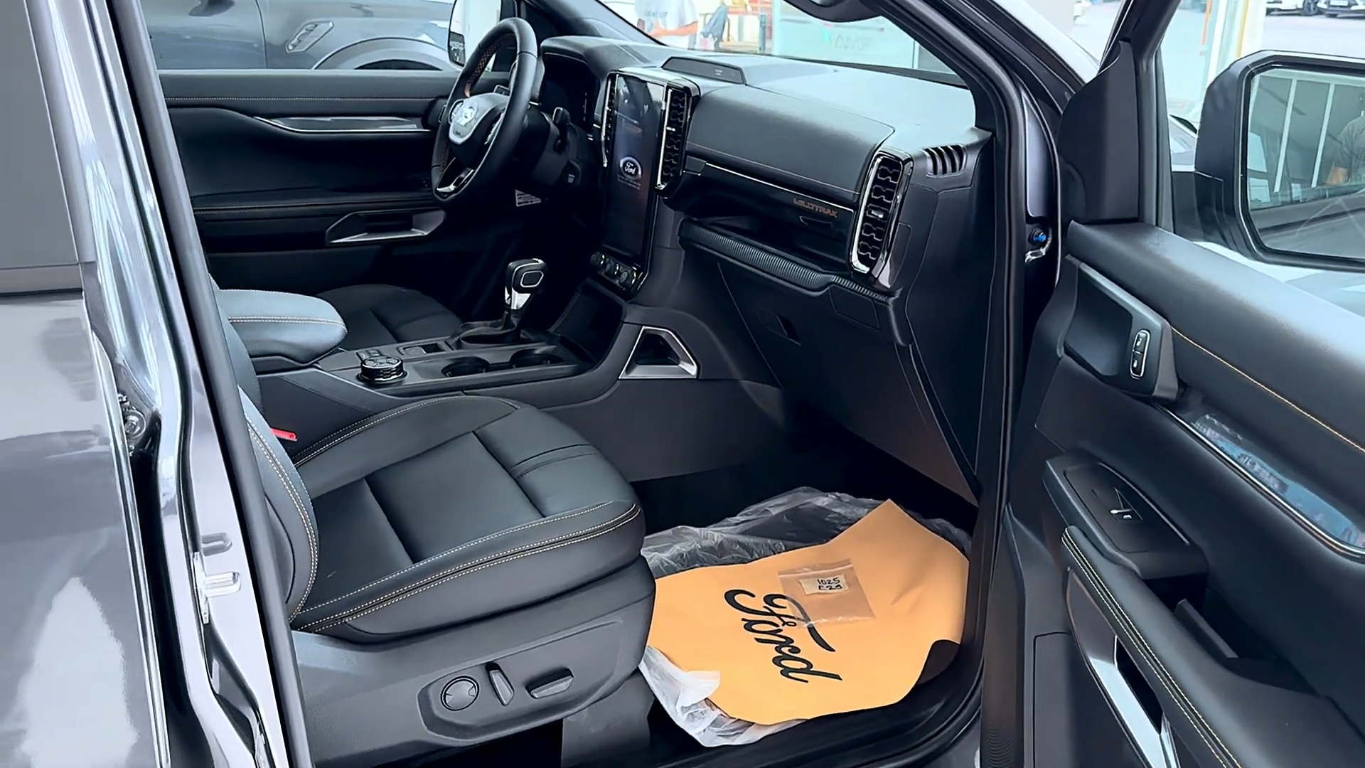 Used 1
                    FORD
                     for Sale Image