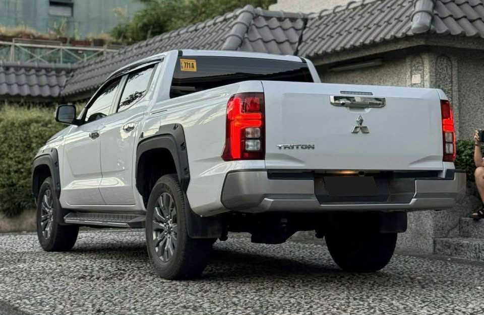 Used 1
                    MITSUBISHI
                     for Sale Image