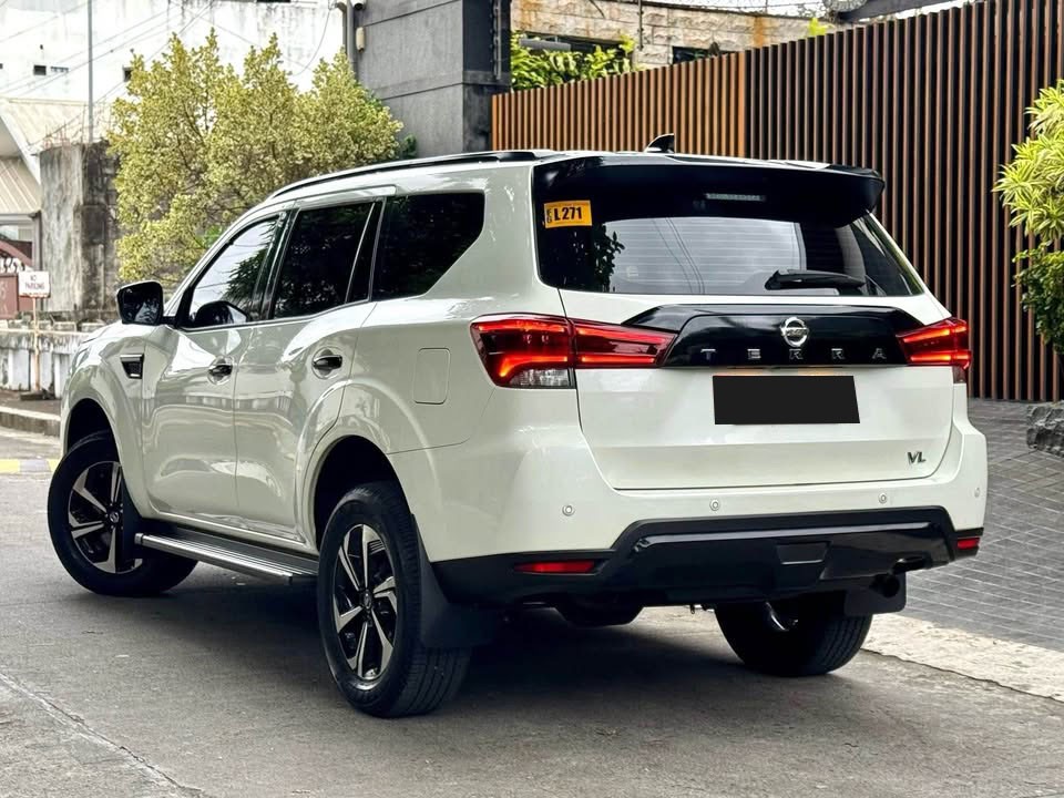 Used 1
                    NISSAN
                     for Sale Image