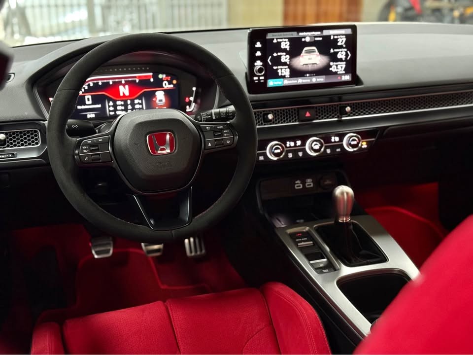 Used 1
                    HONDA
                     for Sale Image