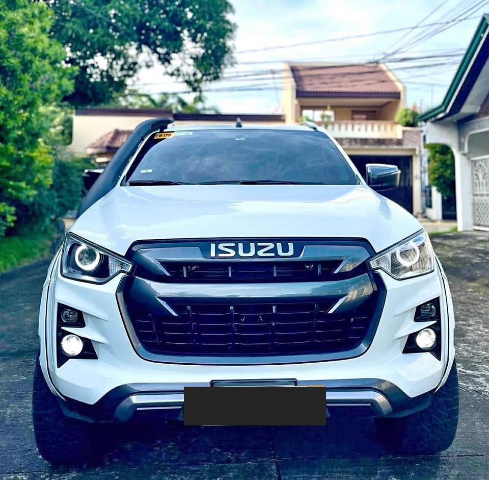 Used 1
                    ISUZU
                     for Sale Image