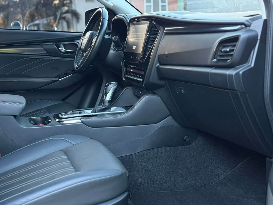 Used 1
                    ISUZU
                     for Sale Image