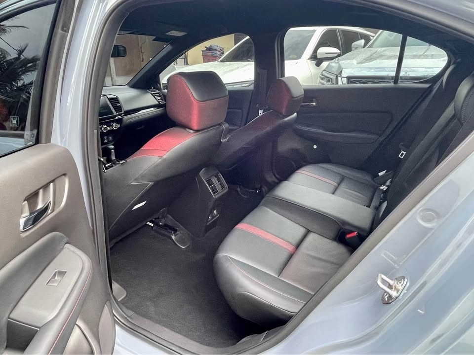 Used 1
                    HONDA
                     for Sale Image