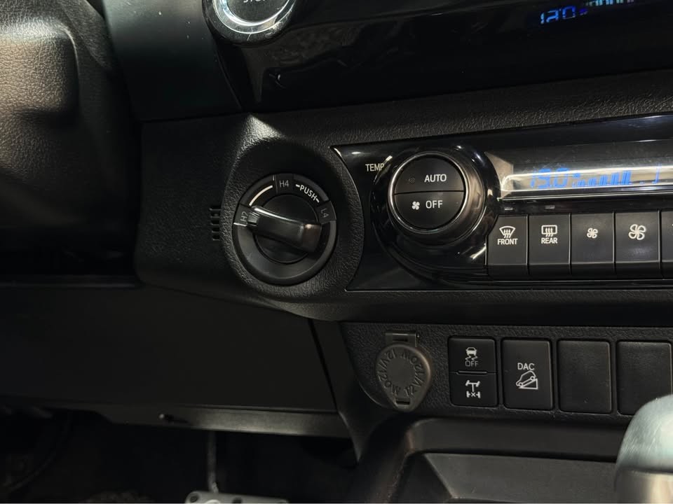 Used 1
                    TOYOTA
                     for Sale Image