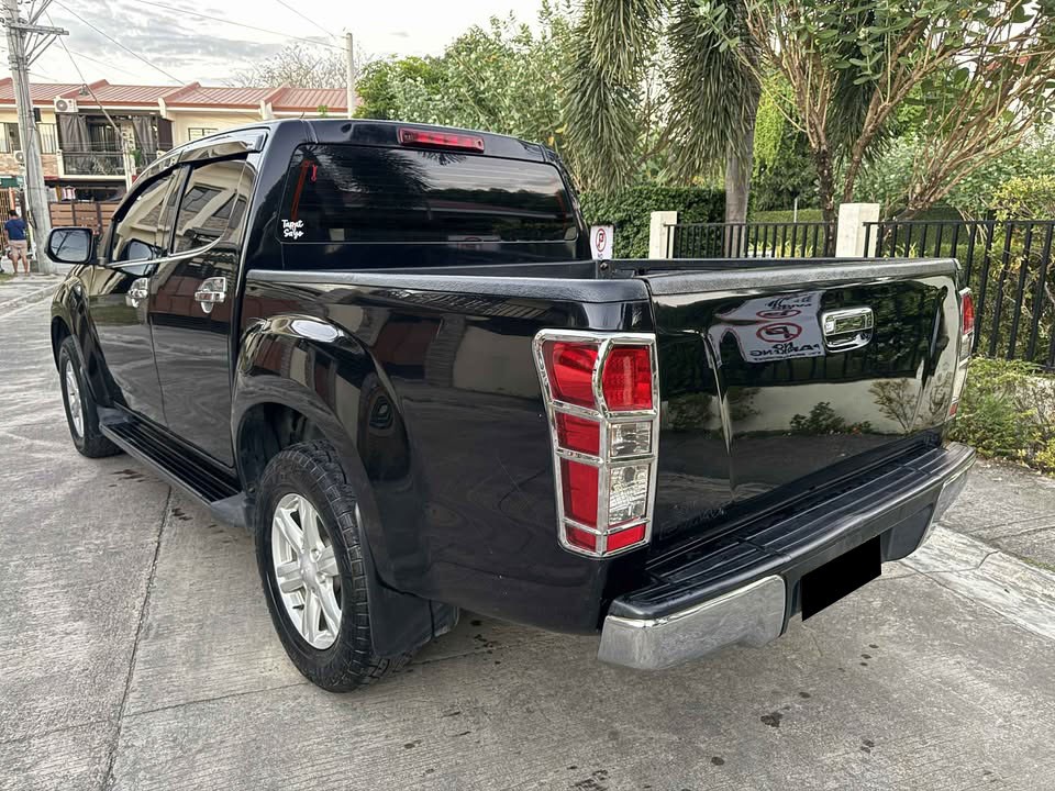 Used 1
                    ISUZU
                     for Sale Image