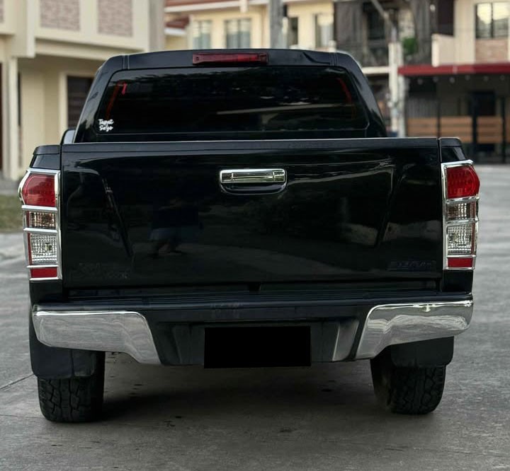 Used 1
                    ISUZU
                     for Sale Image