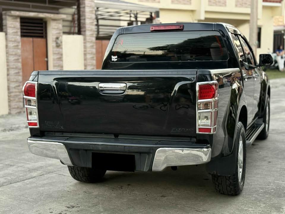 Used 1
                    ISUZU
                     for Sale Image