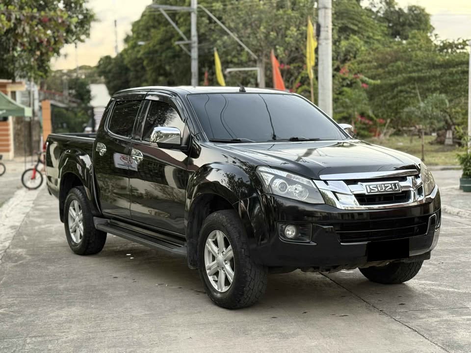 Used 1
                    ISUZU
                     for Sale Image
