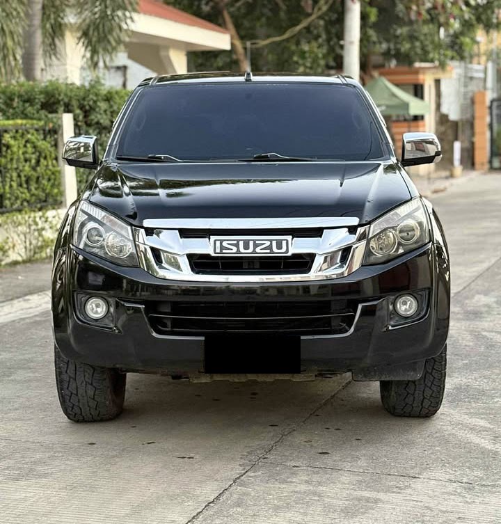 Used 1
                    ISUZU
                     for Sale Image