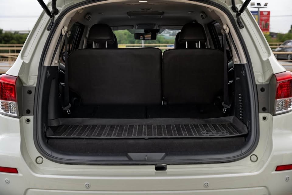 Used 1
                    NISSAN
                     for Sale Image