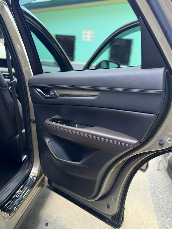 Used 1
                    MAZDA
                     for Sale Image