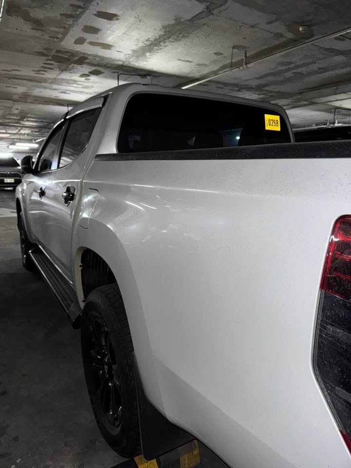 Used 1
                    MITSUBISHI
                     for Sale Image