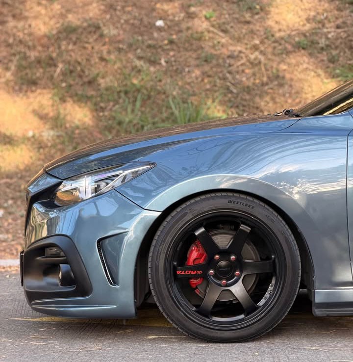 Used 1
                    MAZDA
                     for Sale Image