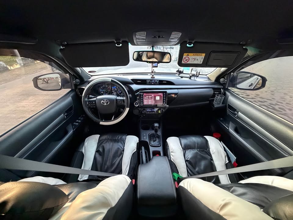 Used 1
                    TOYOTA
                     for Sale Image