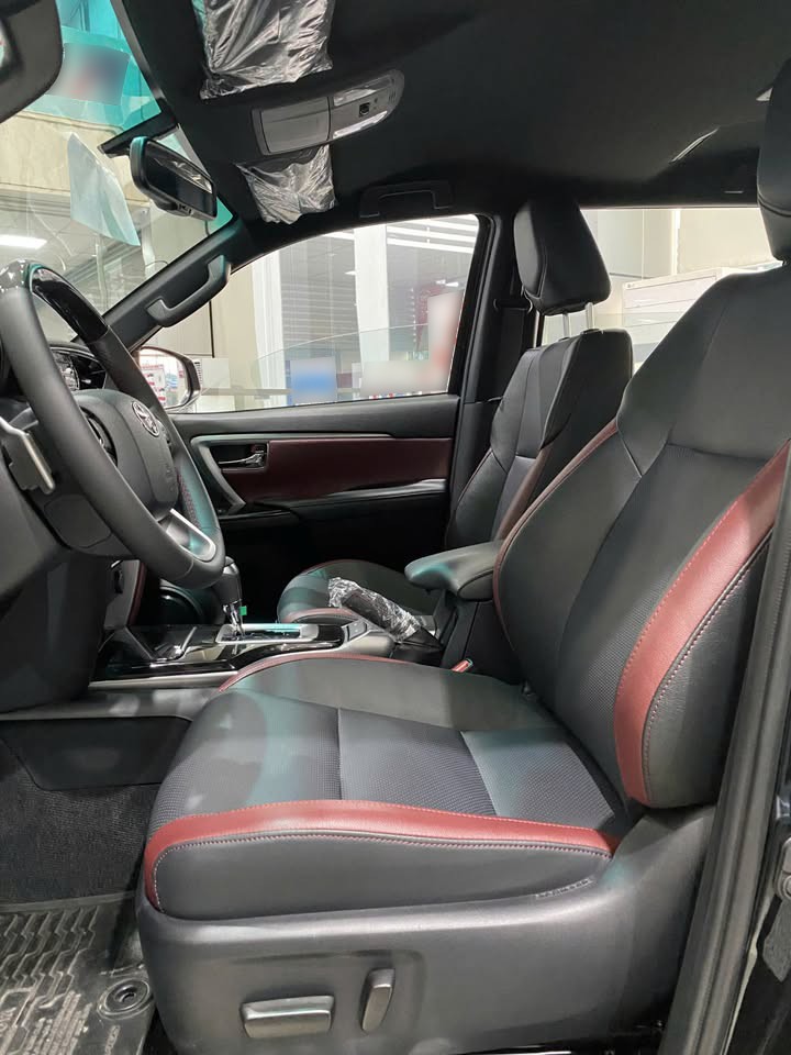 Used 1
                    TOYOTA
                     for Sale Image